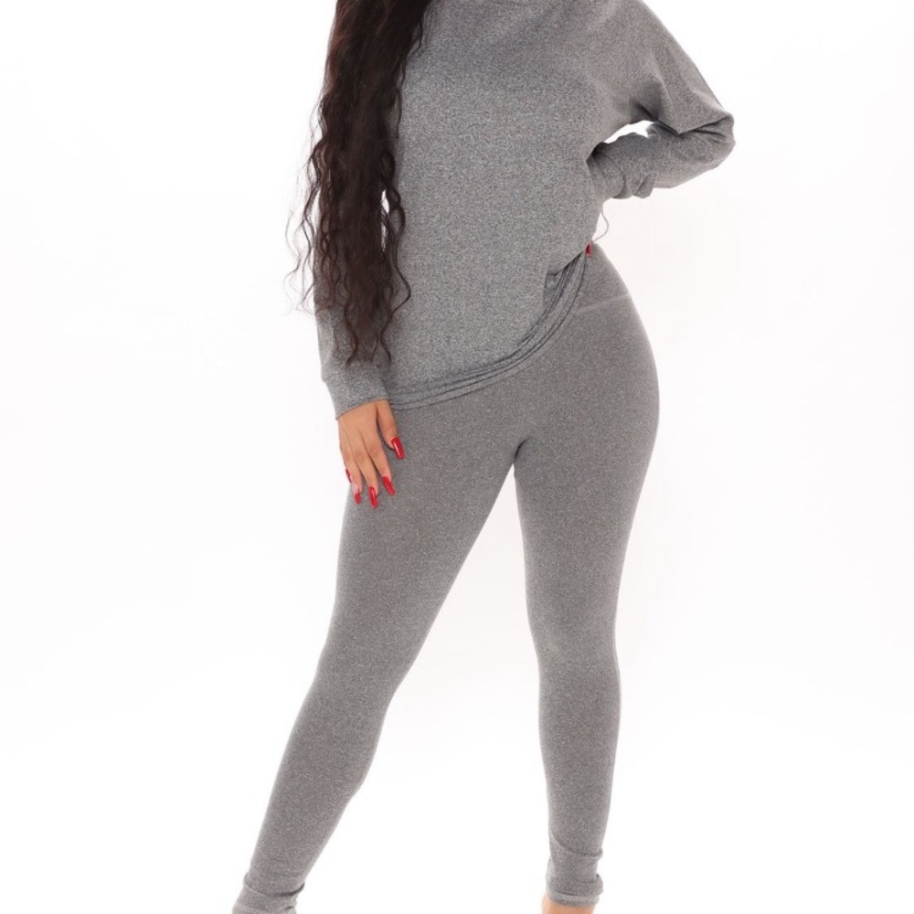 Fashion Nova Kick Back Legging Set